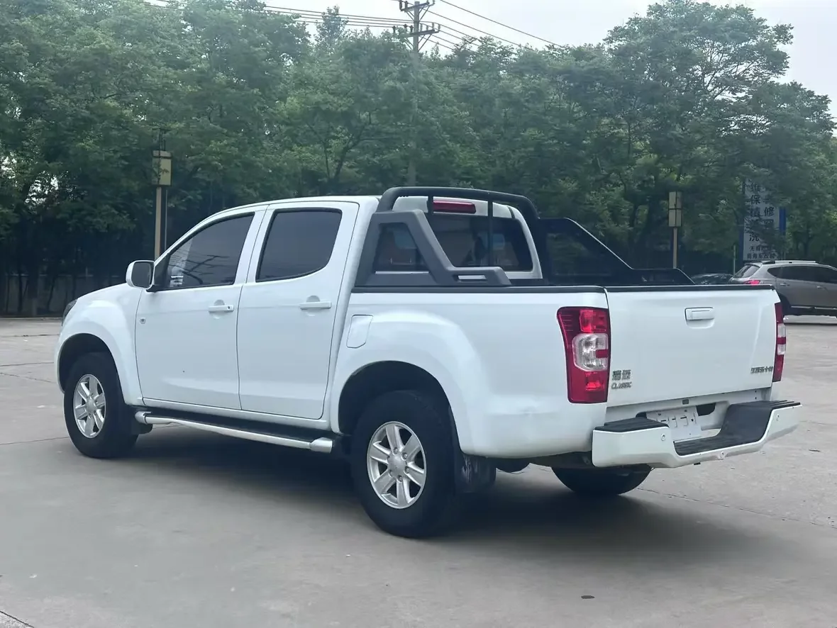 Isuzu RE-MAX