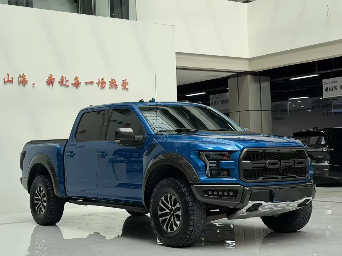 Ford F-150 Raptor