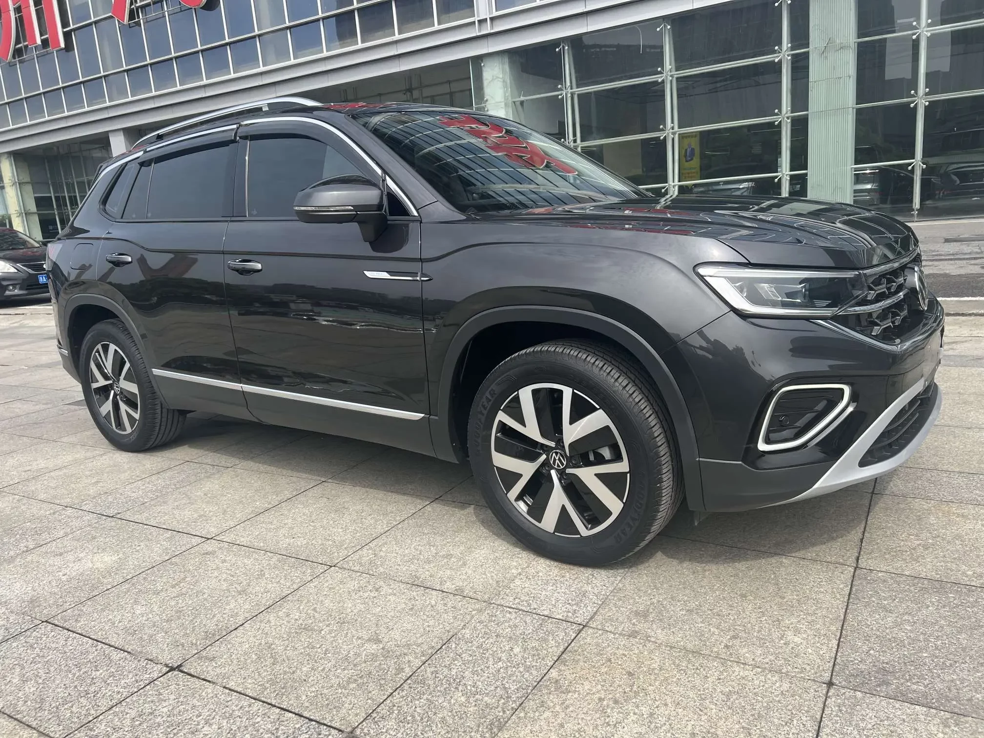 Volkswagen Tayron