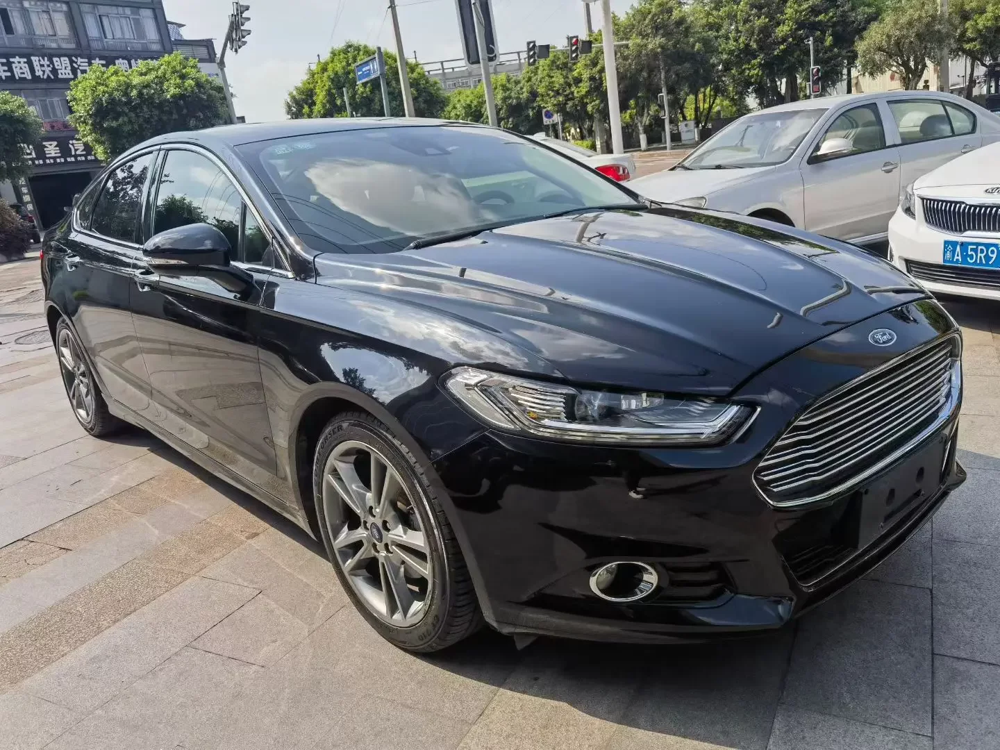 Ford Mondeo