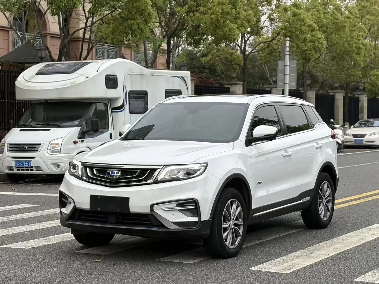 Geely Atlas