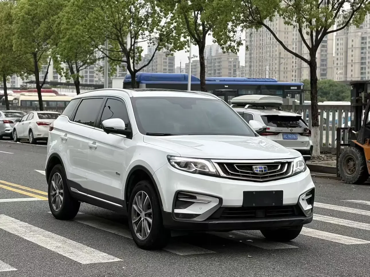 Geely Atlas