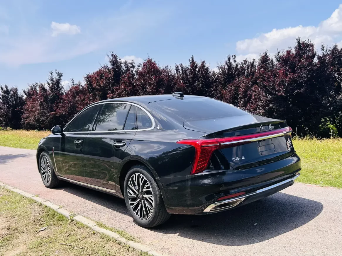 Hongqi H5