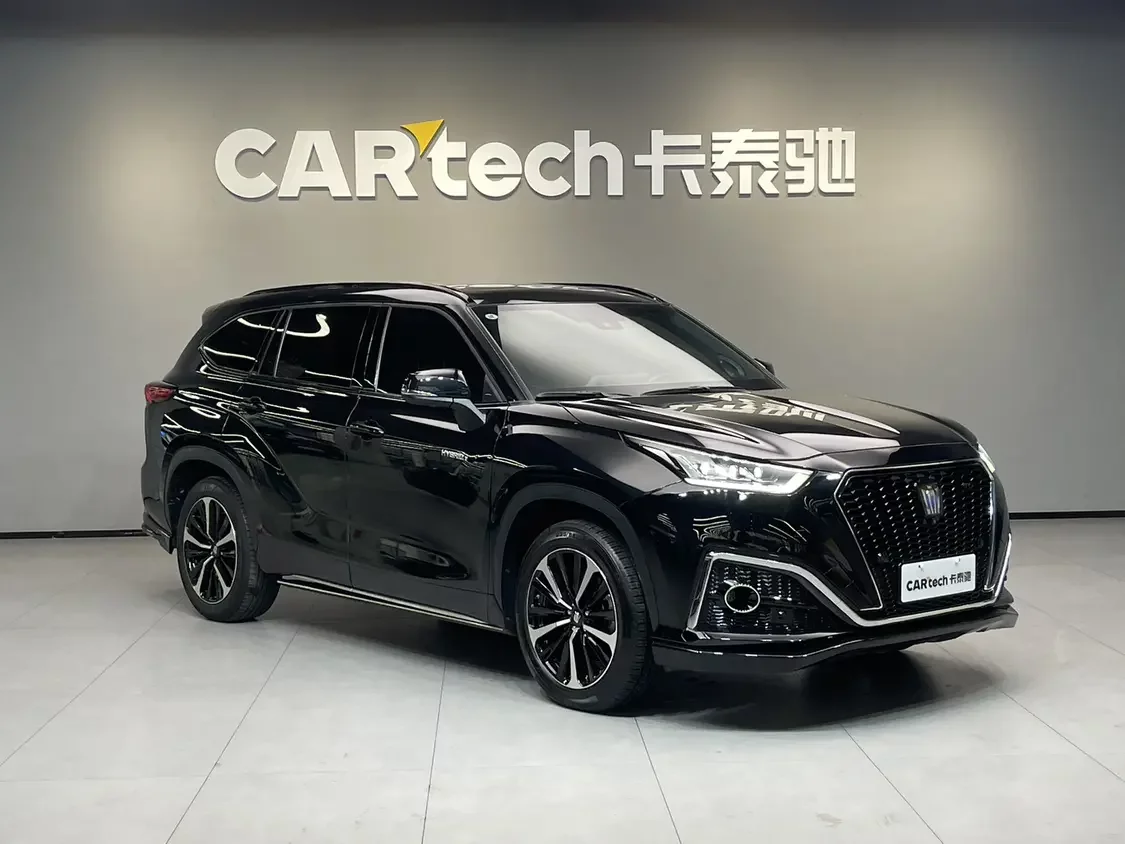 Toyota Crown Kluger