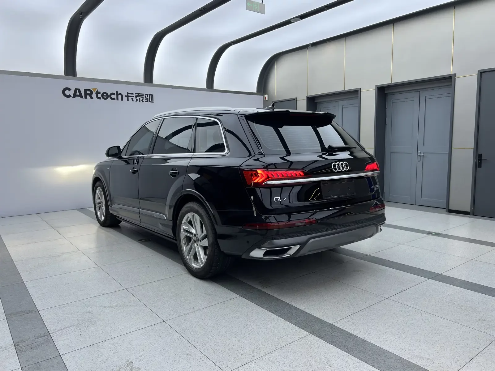 Audi Q7