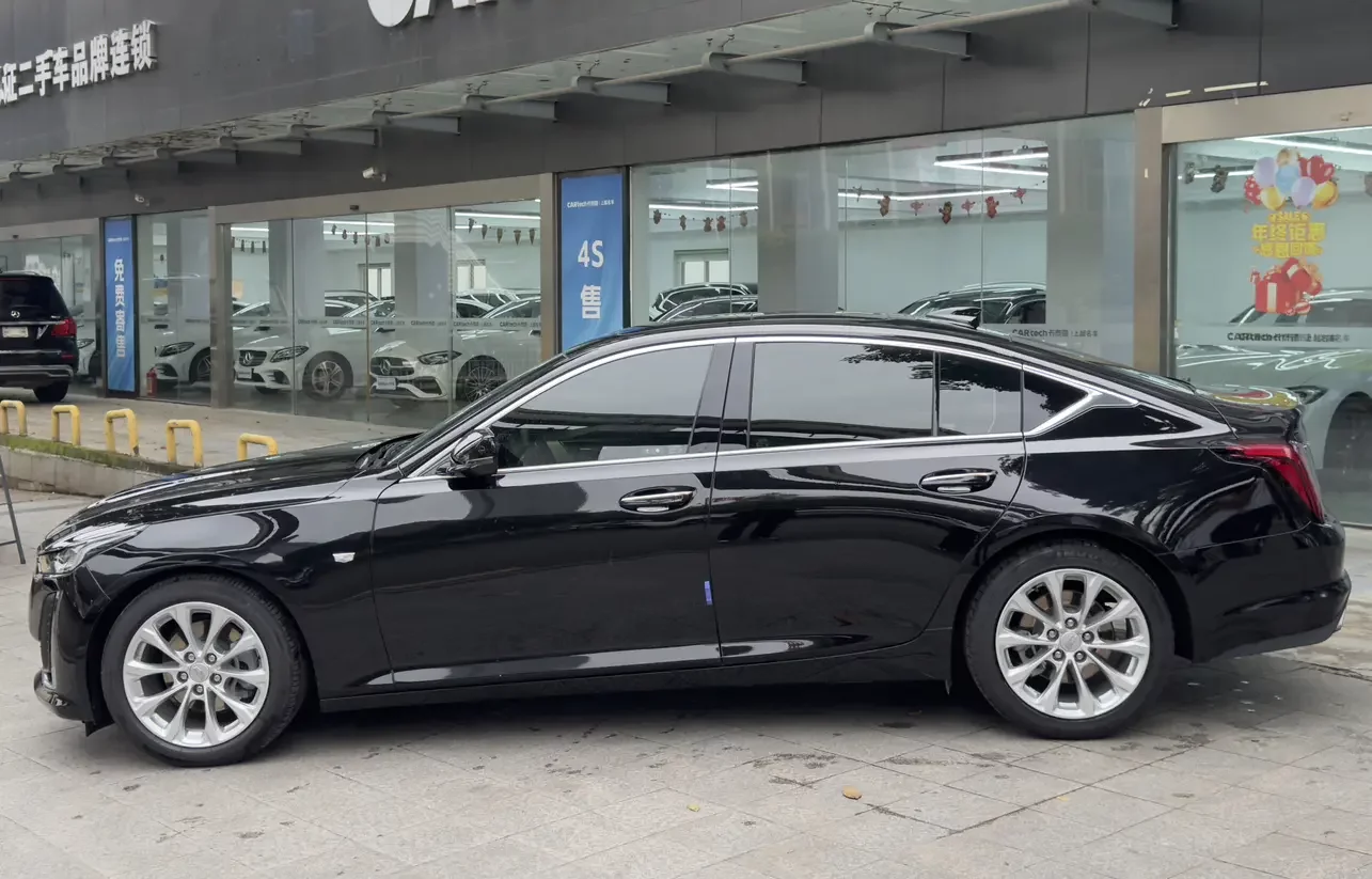 Cadillac CT5