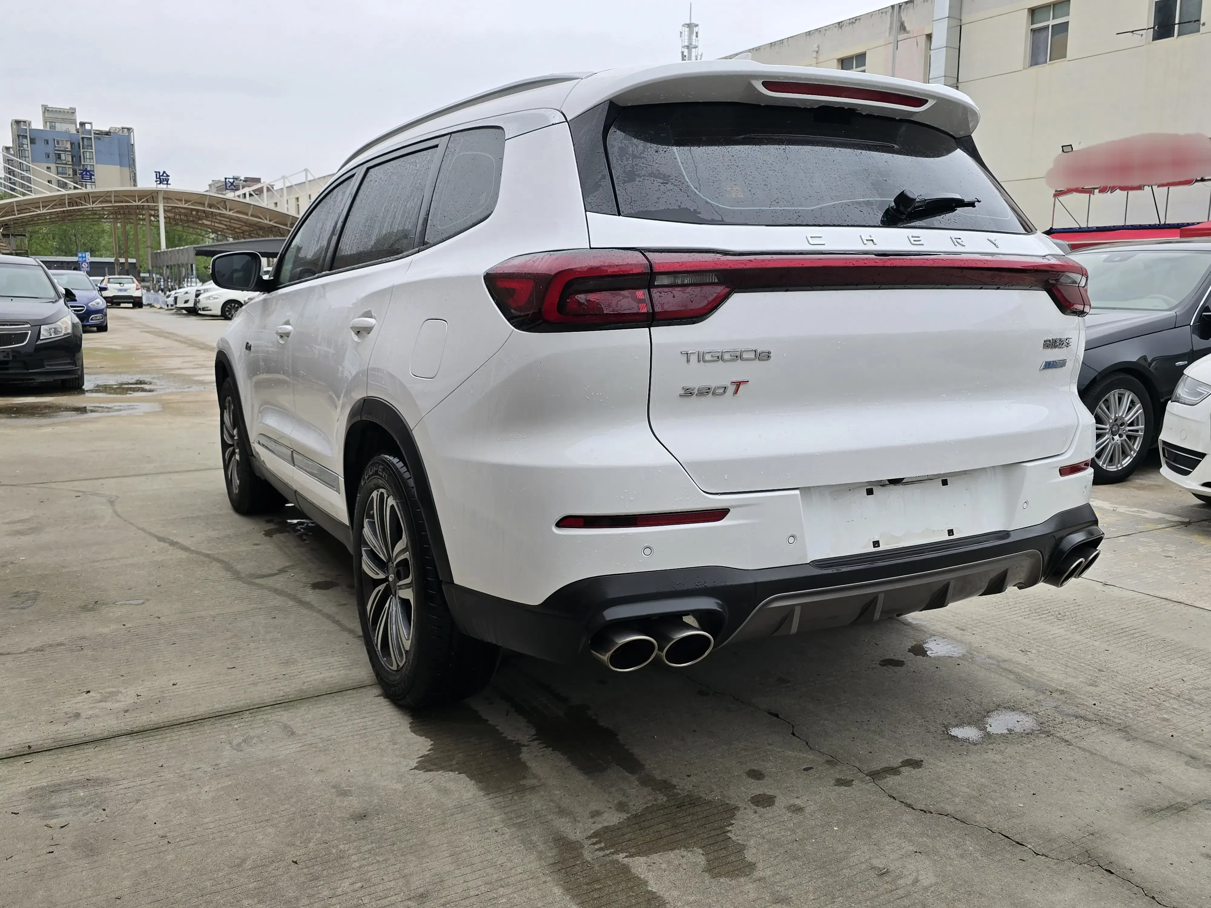 Chery Tiggo 8