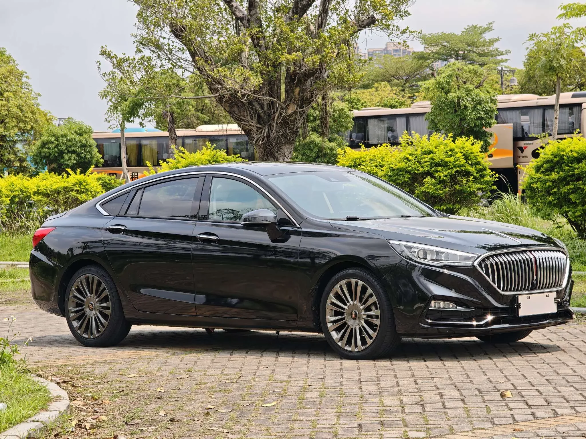 Hongqi H5 classic