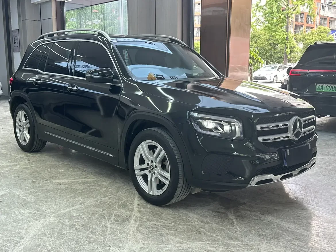 Mercedes-Benz GLB