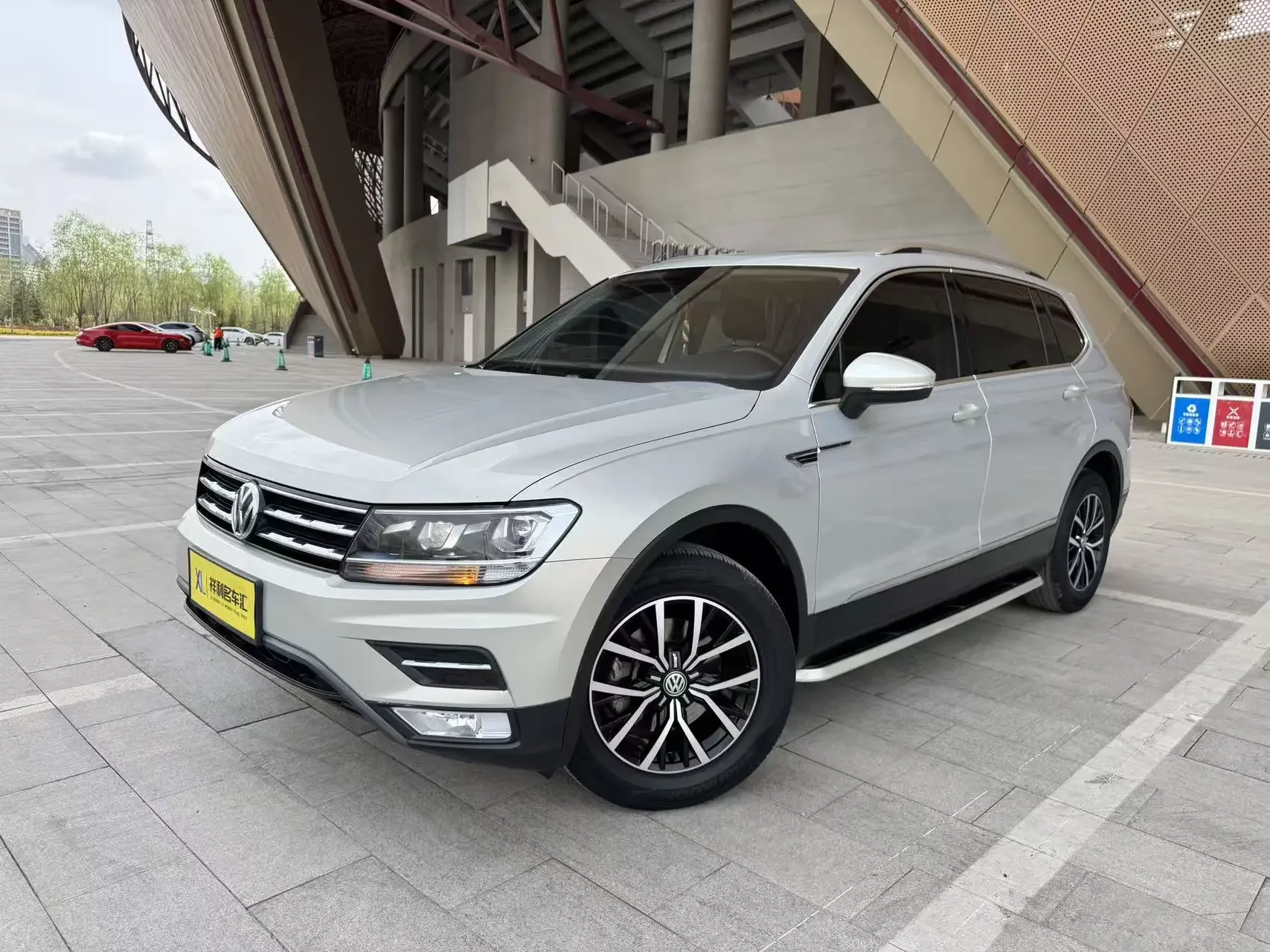 Volkswagen Tiguan L