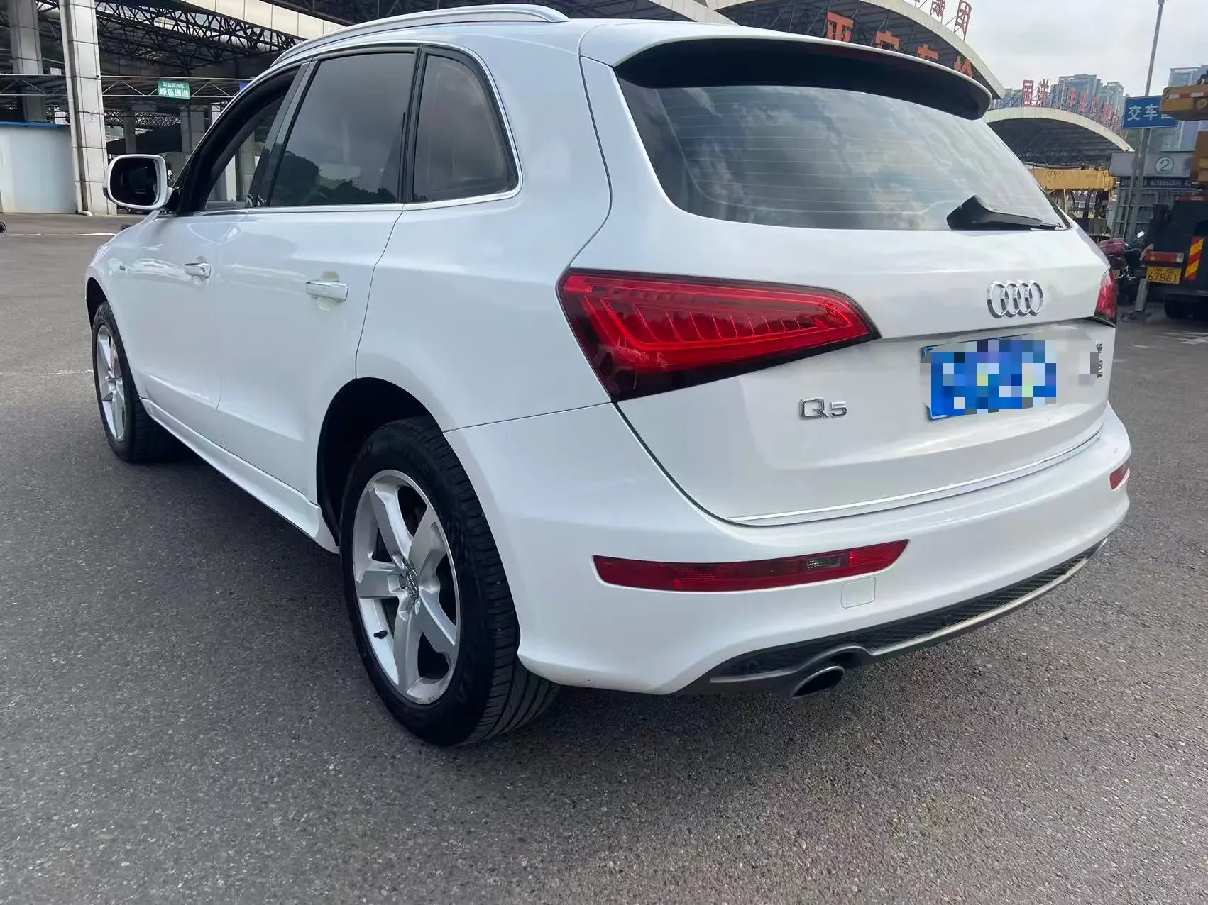 Audi Q5