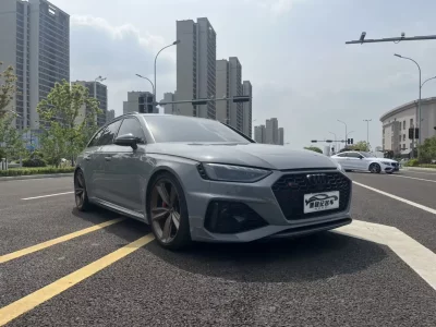Audi RS 4