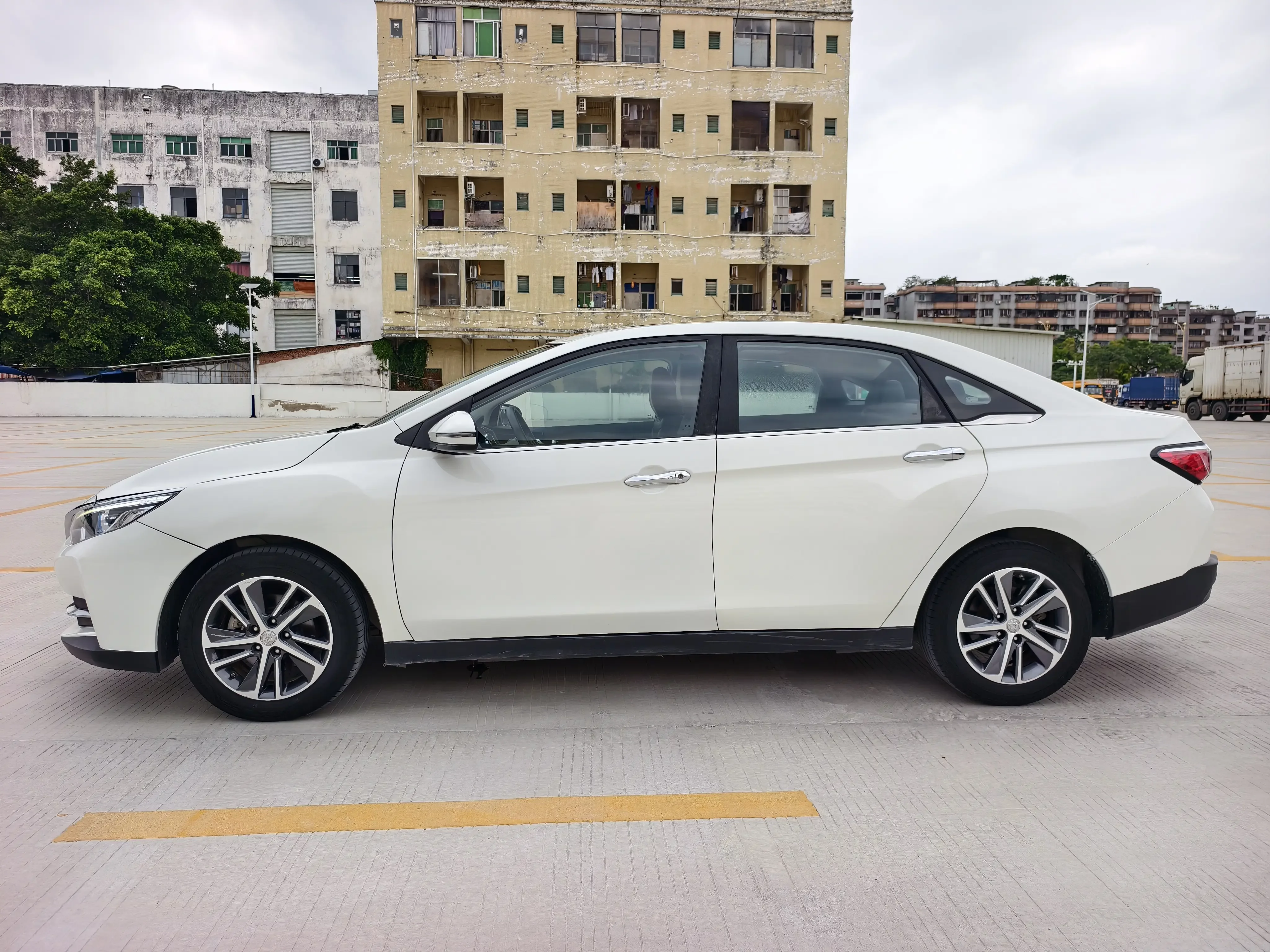 Kai Chen Venucia D60