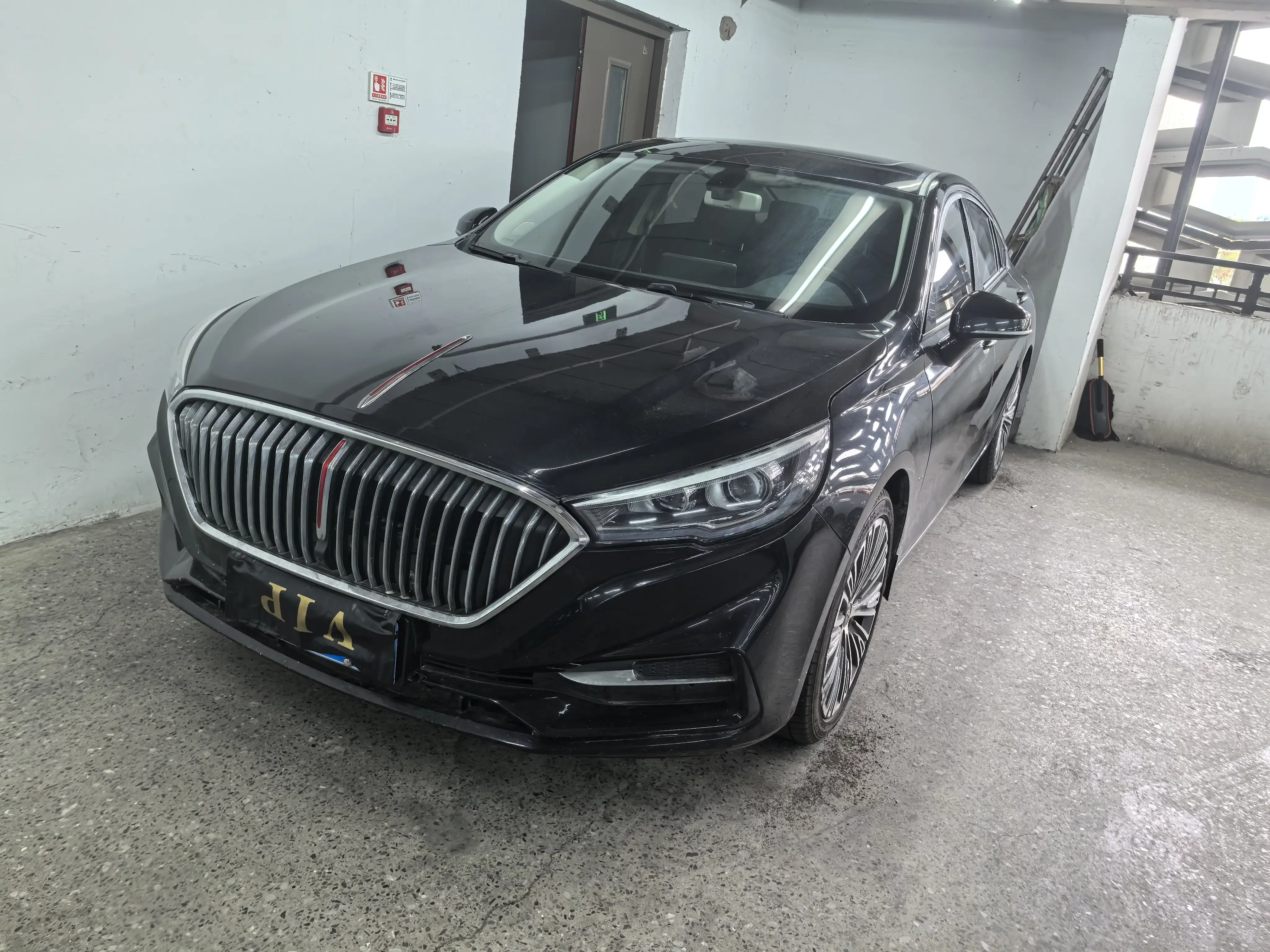 Hongqi H5 classic
