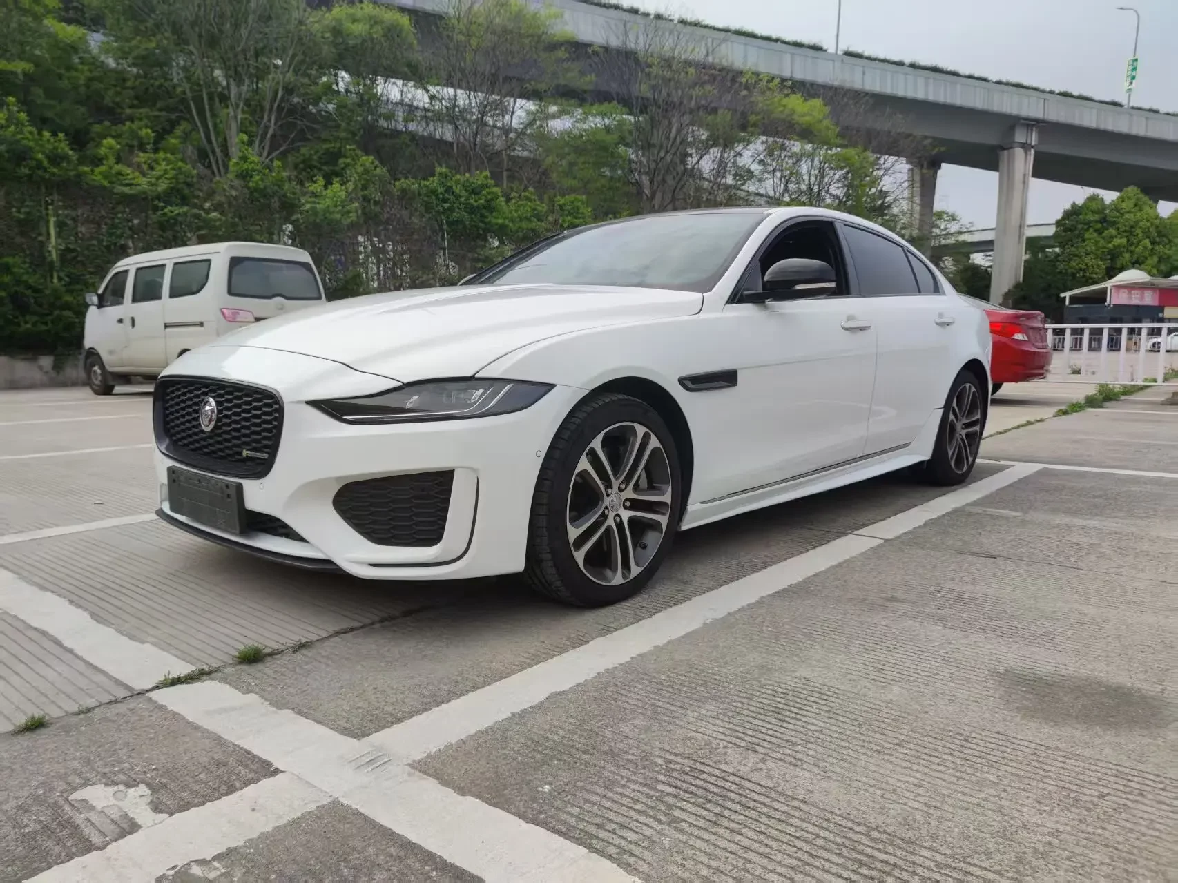 Jaguar XEL