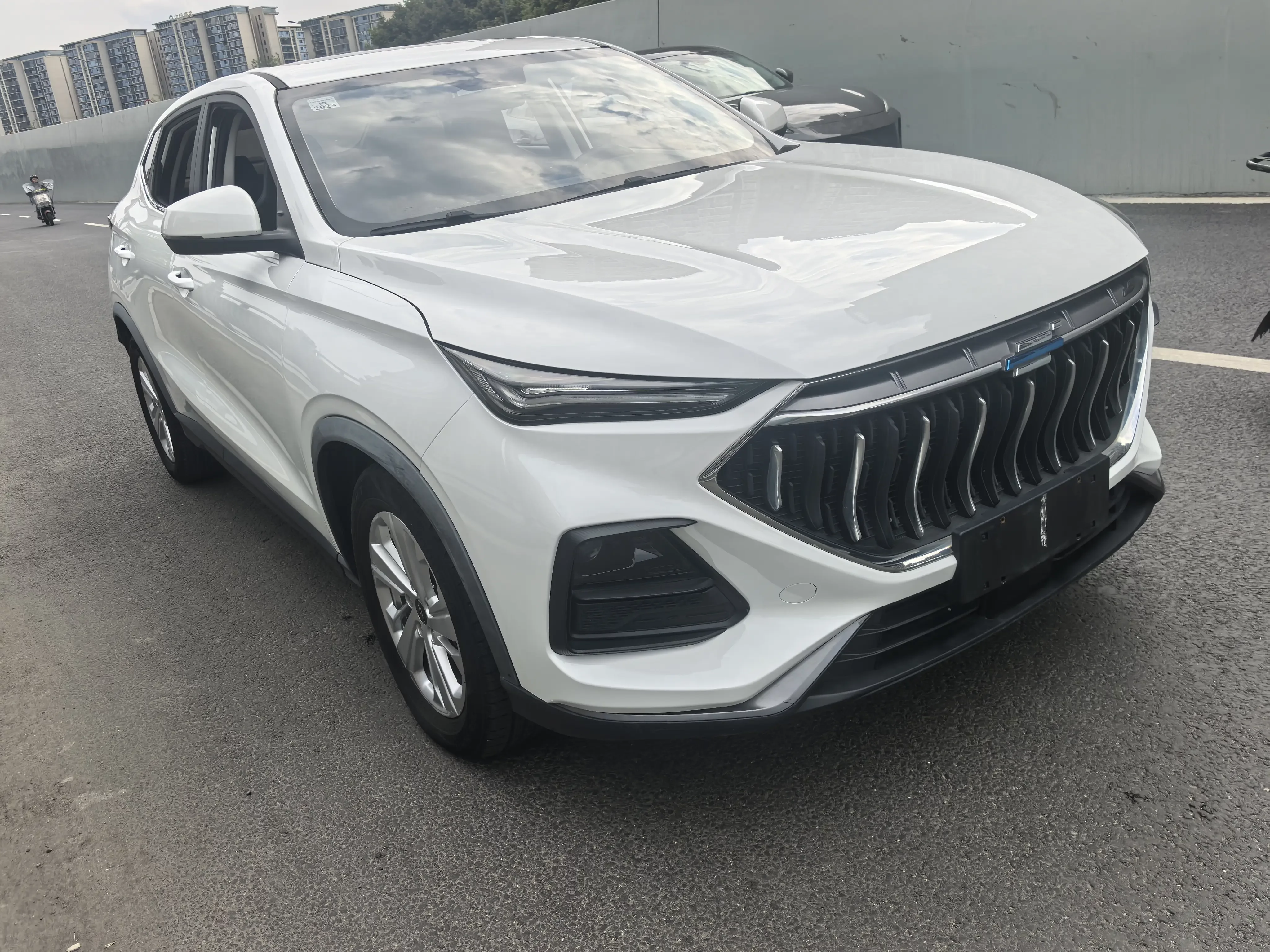 Oshan Changan Auchan X5