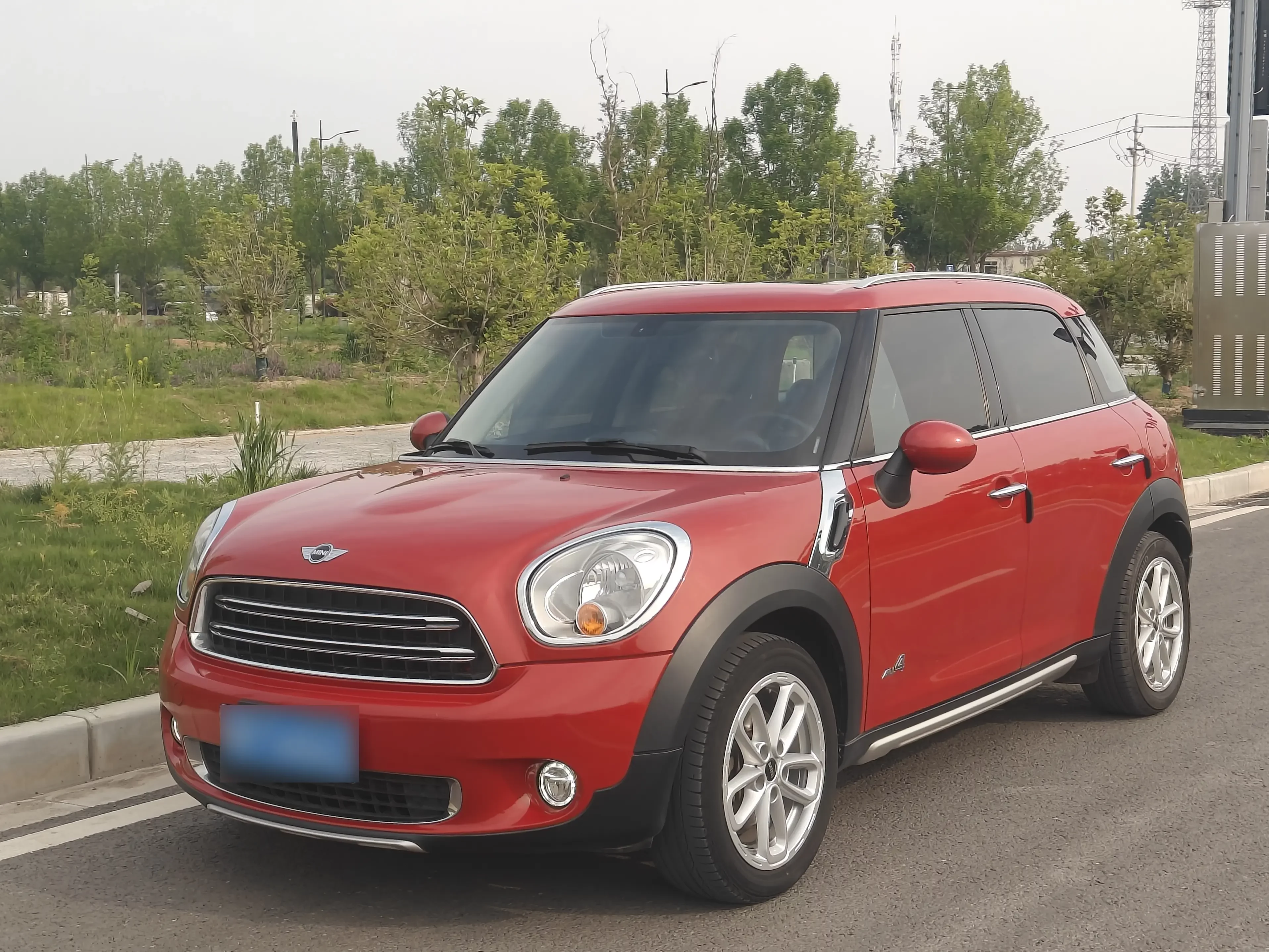 MINI COUNTRYMAN