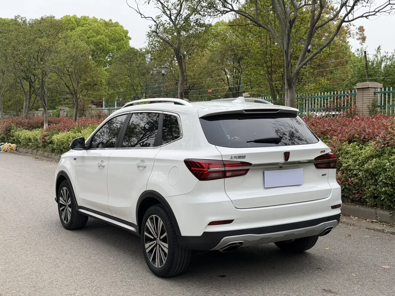 Roewe RX5