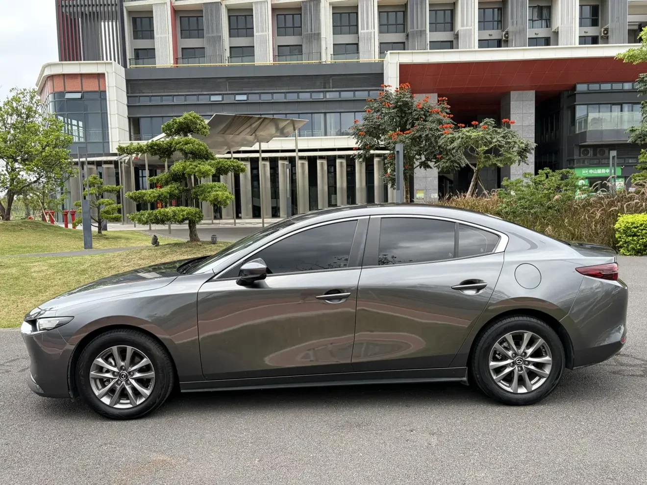 Mazda Axela