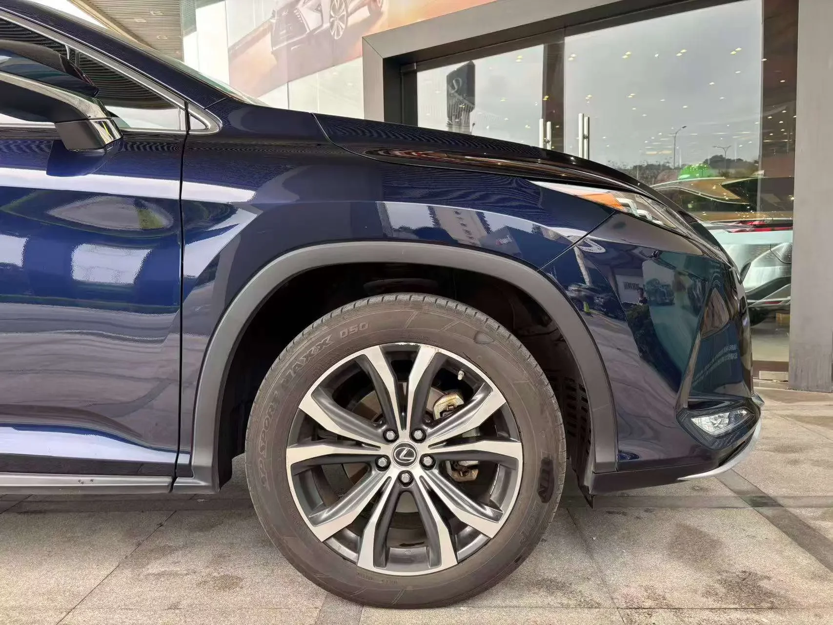 Lexus RX