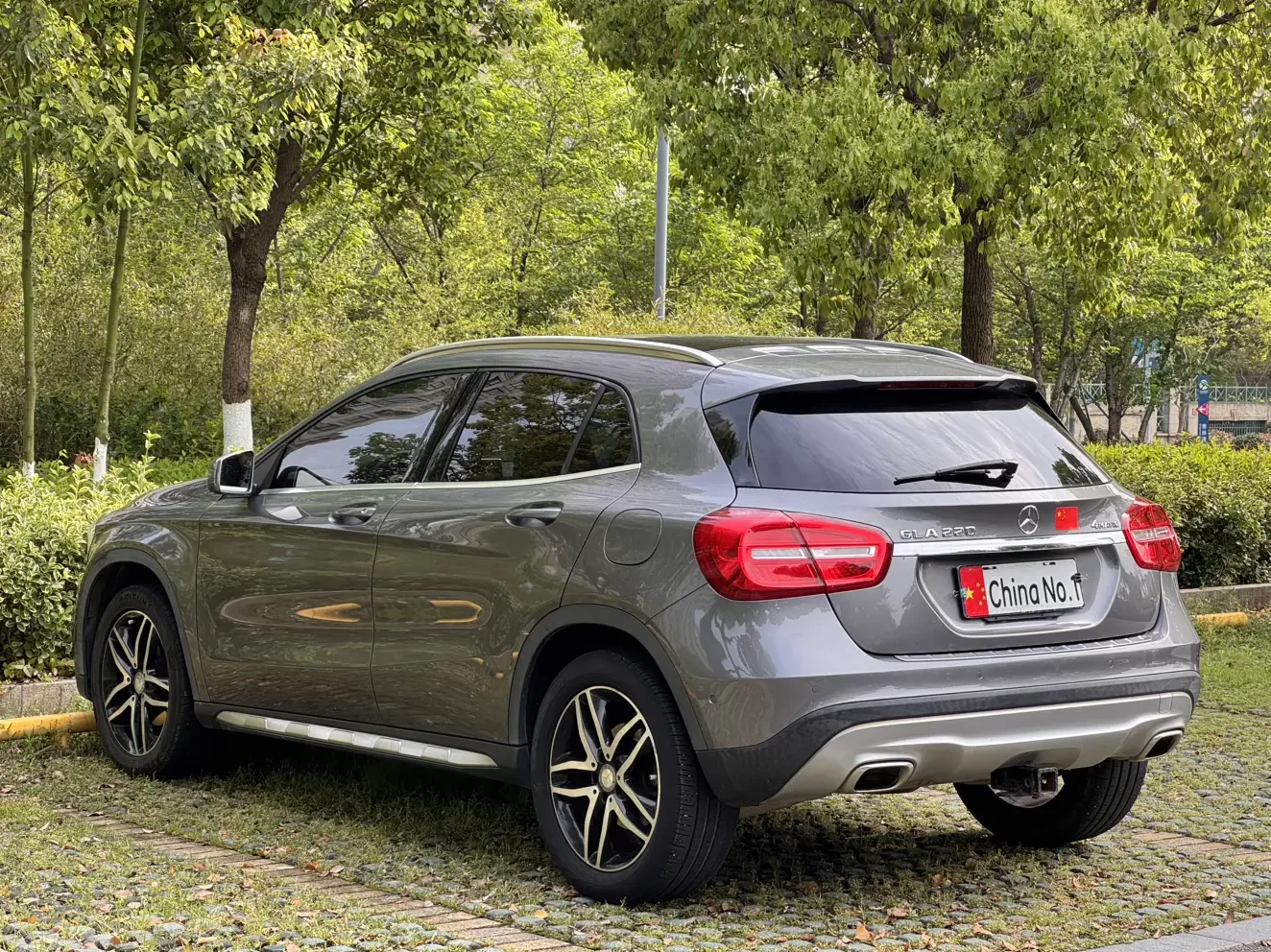 Mercedes-Benz GLA