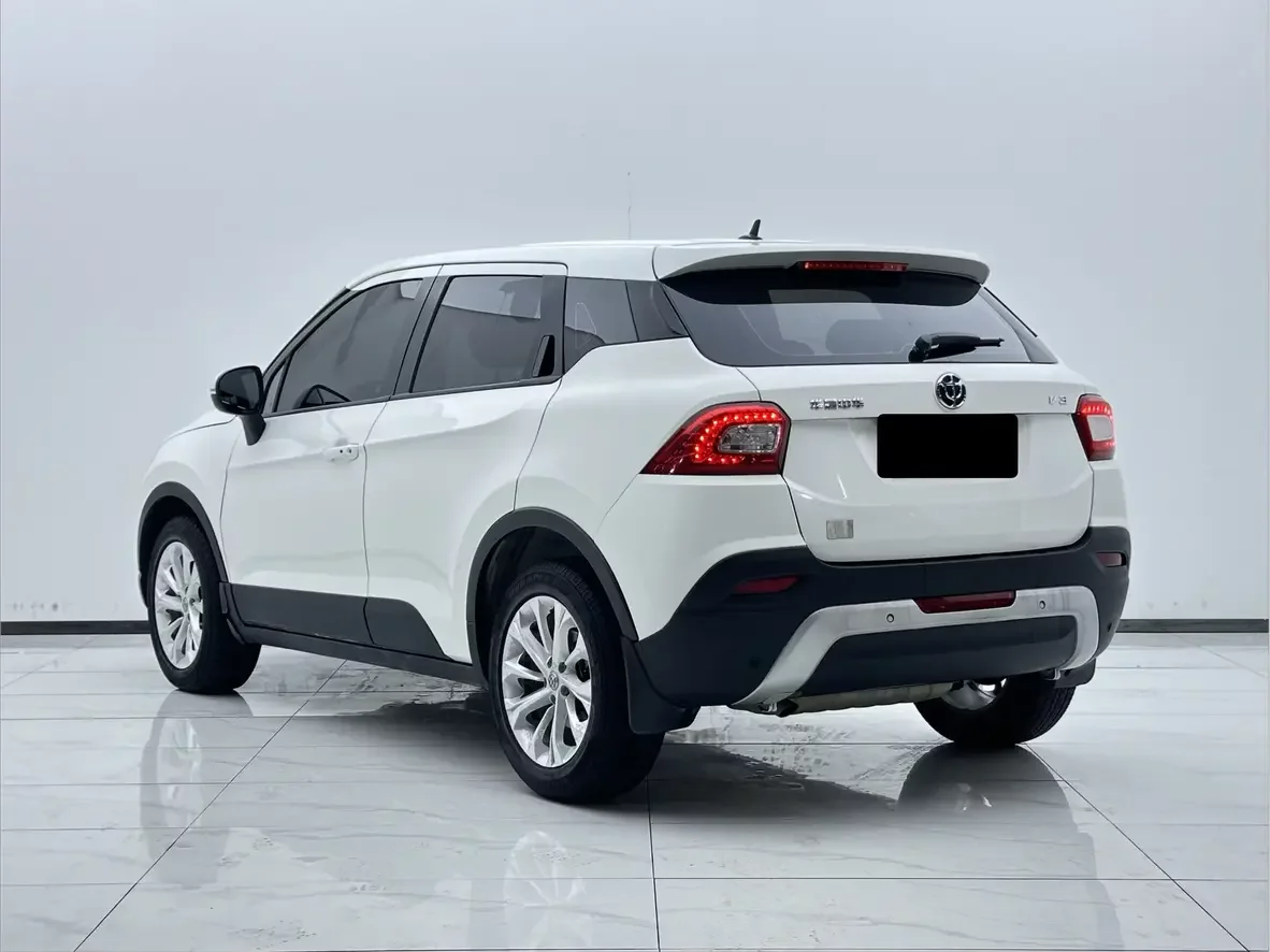 Brilliance China V3