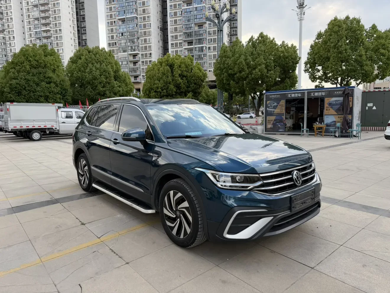 Volkswagen Tiguan L