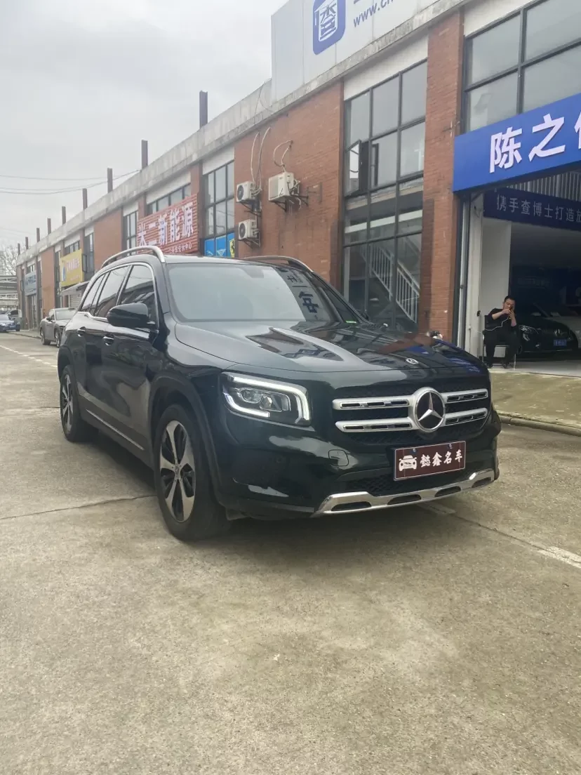 Mercedes-Benz GLB