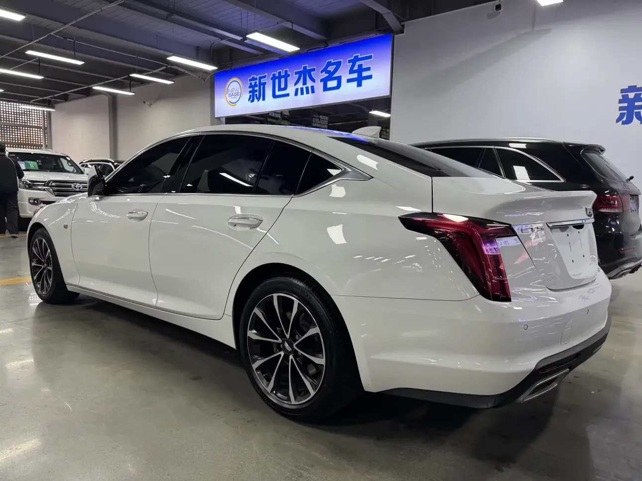 Cadillac CT5