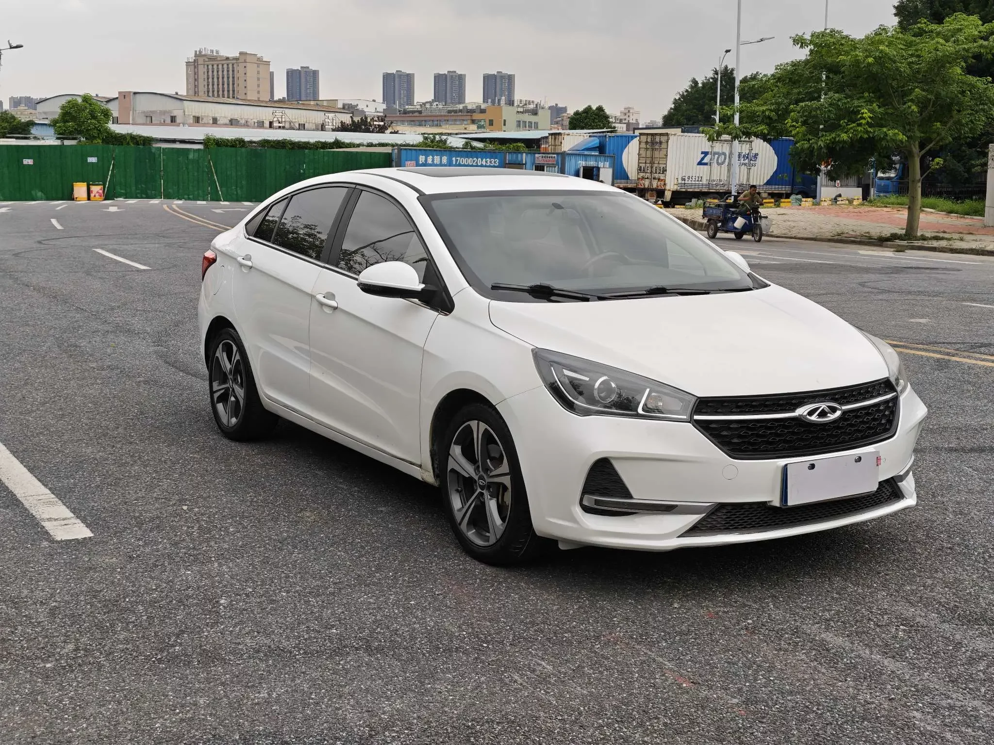 Chery Arrizo 5