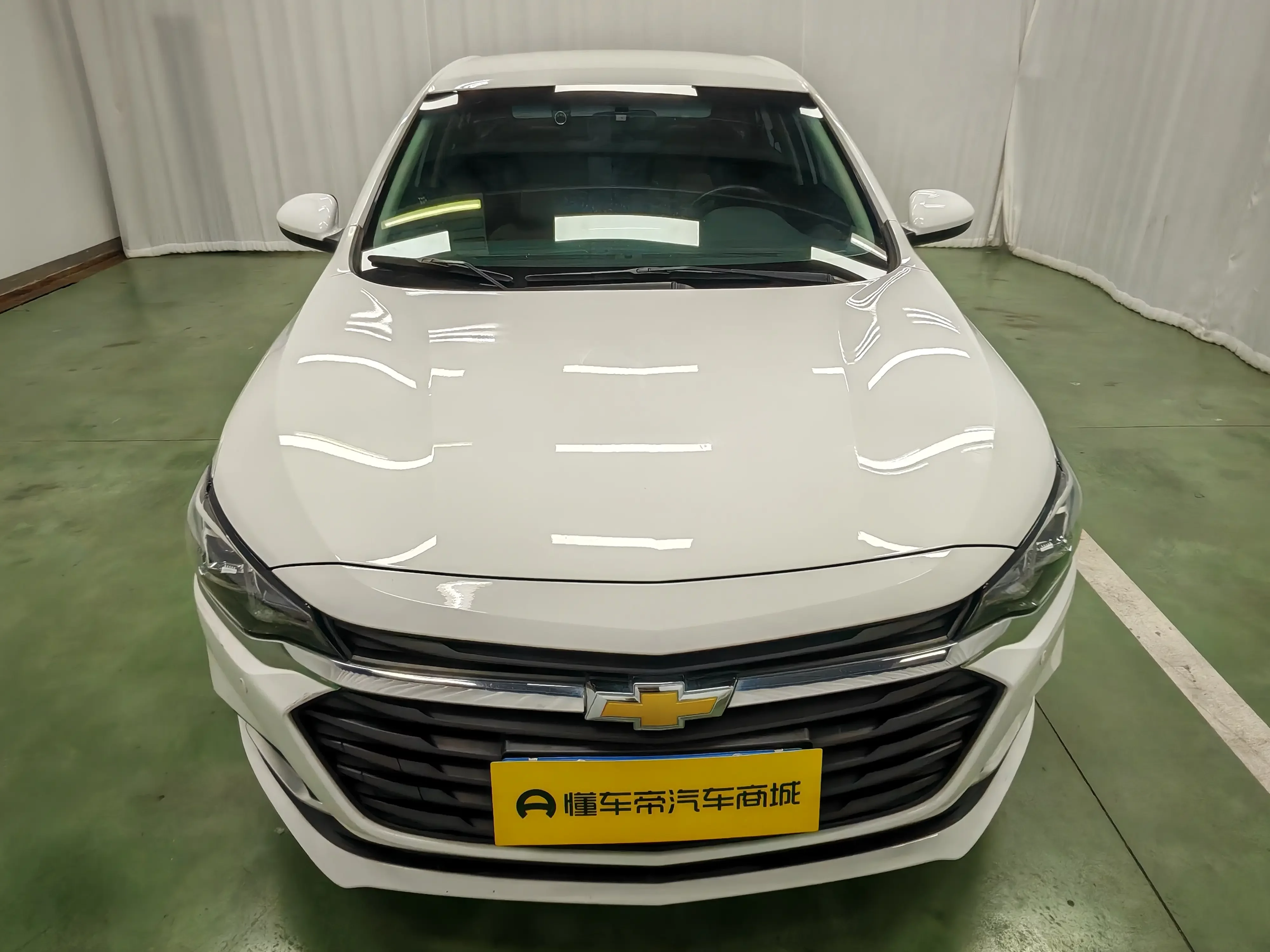 Chevrolet Monza (Cruze)  из Китая