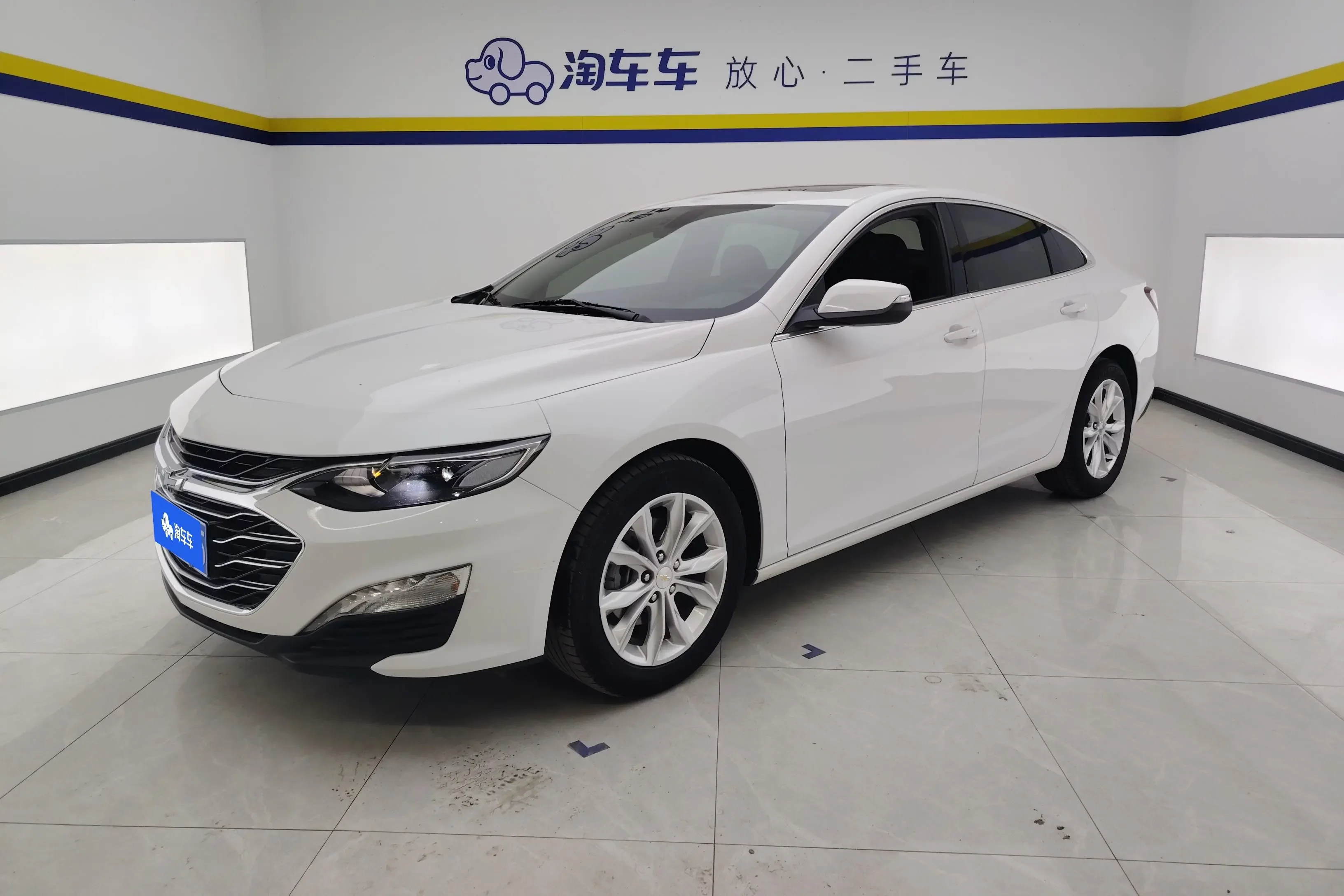 Chevrolet Malibu XL