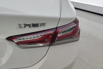 Chevrolet Malibu XL