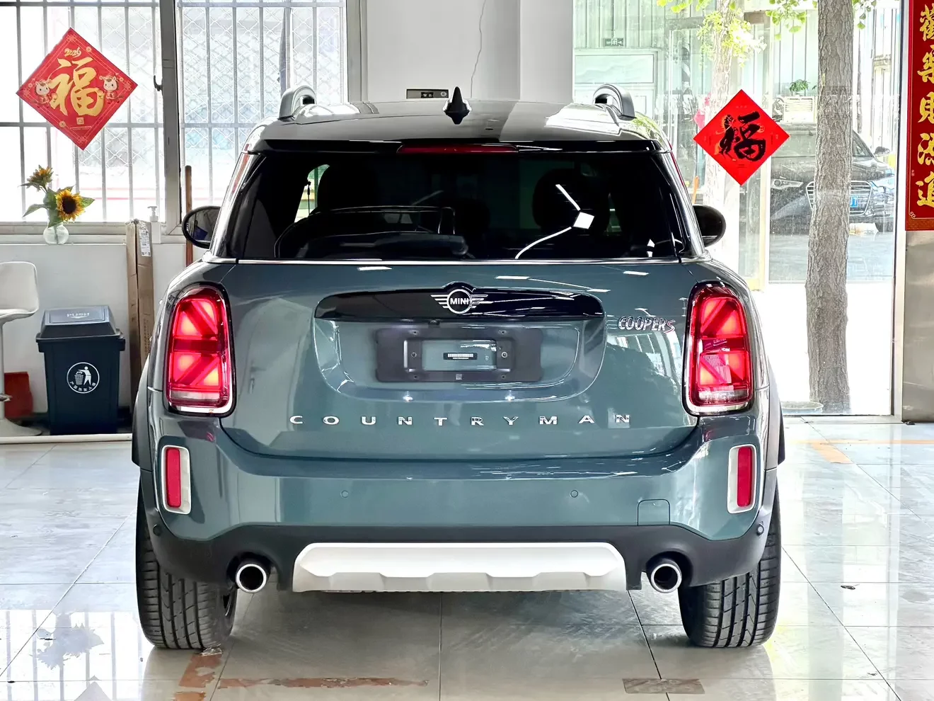 MINI COUNTRYMAN
