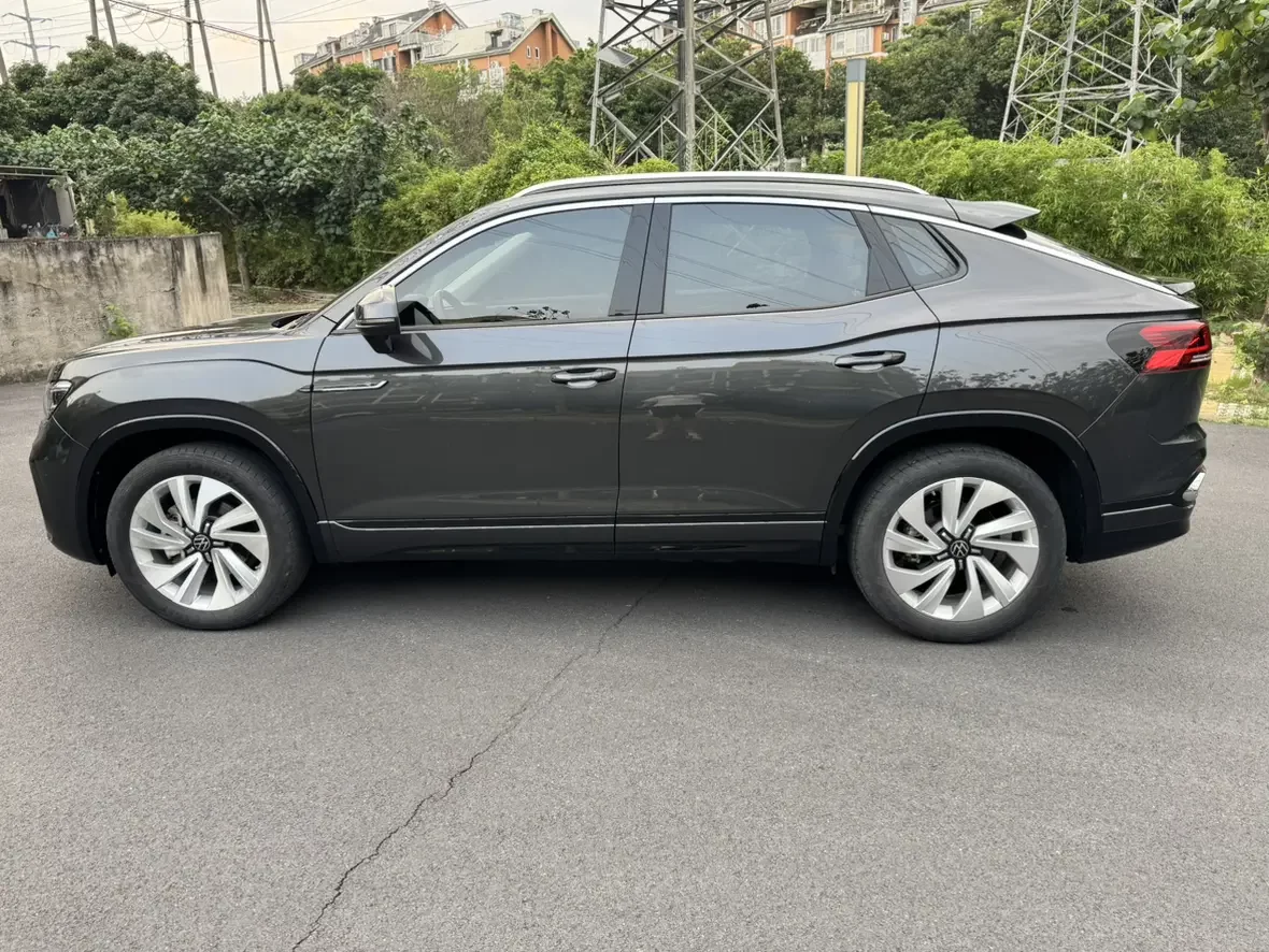 Volkswagen Tayron X