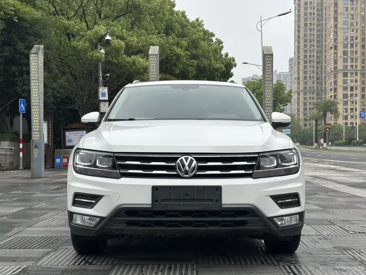Volkswagen Tiguan L