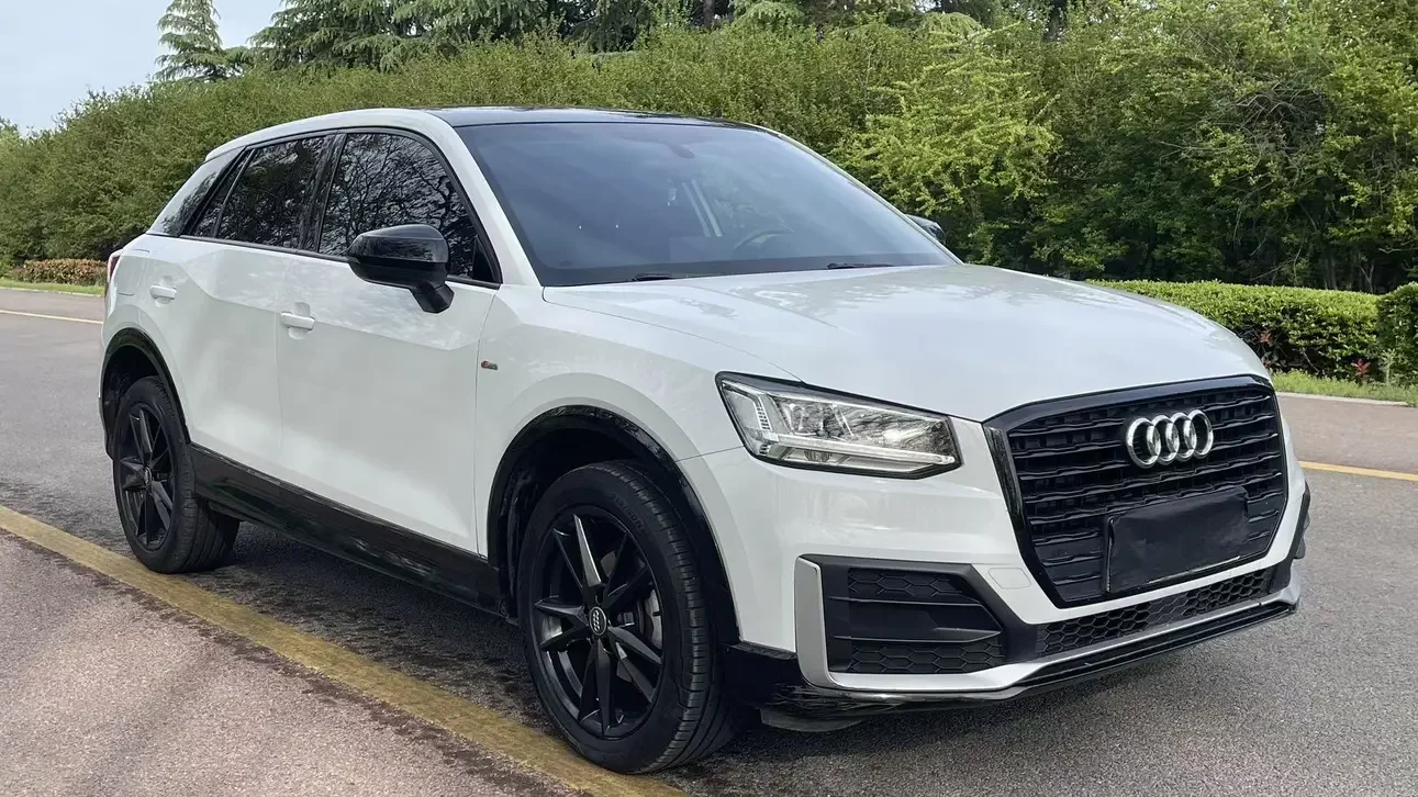 Audi Q2L