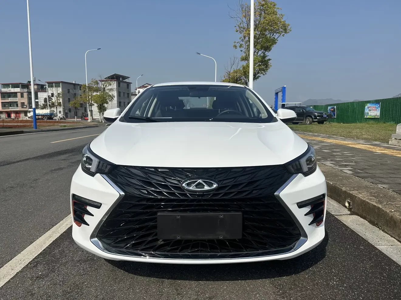 Omoda S5