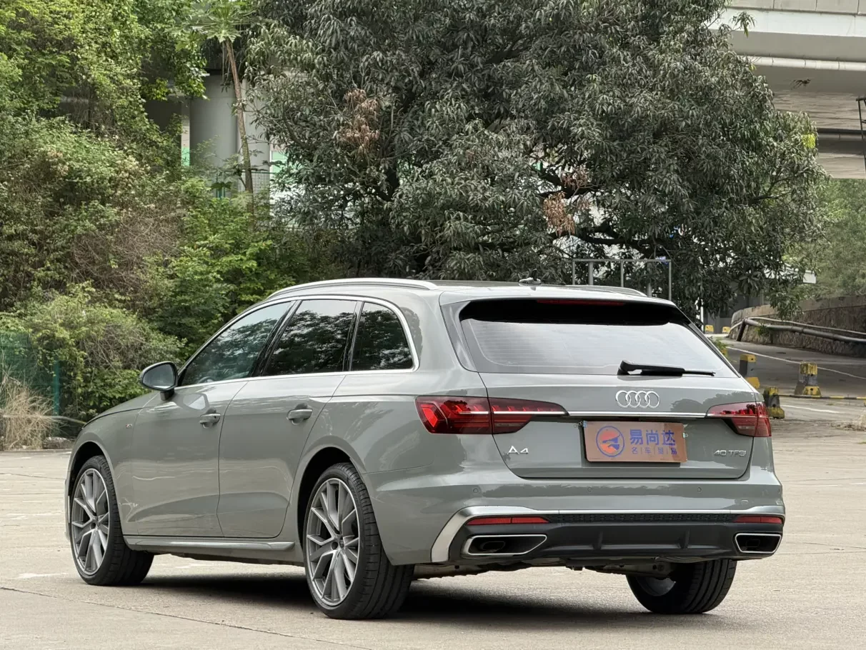 Audi A4