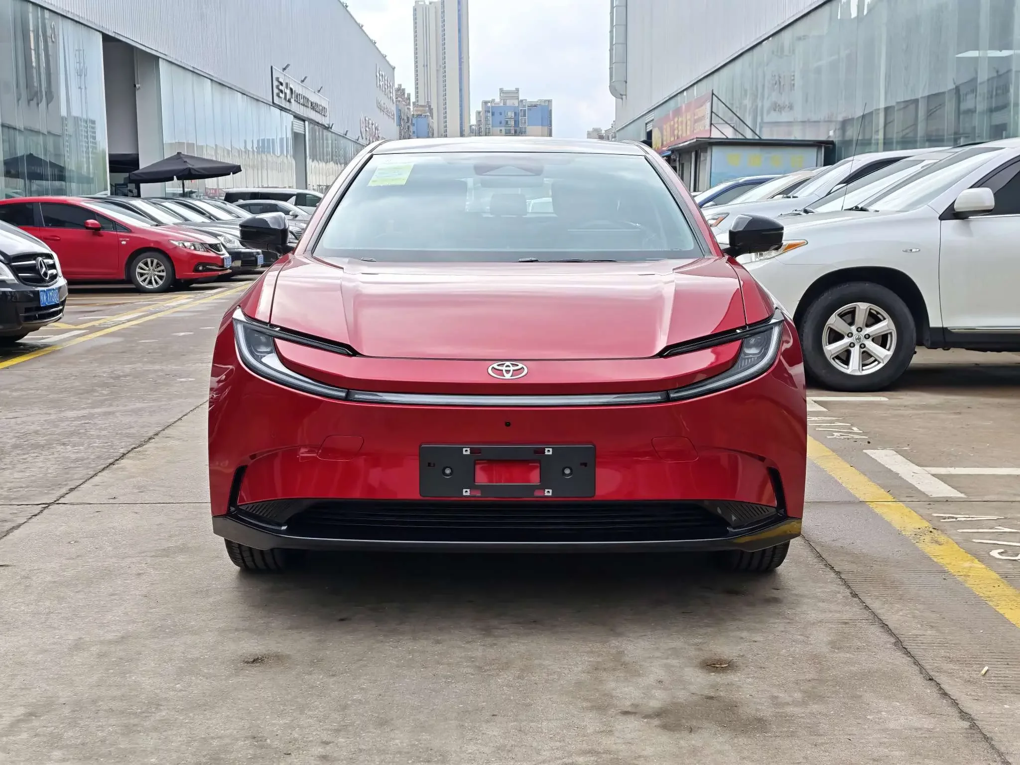 Toyota bZ5