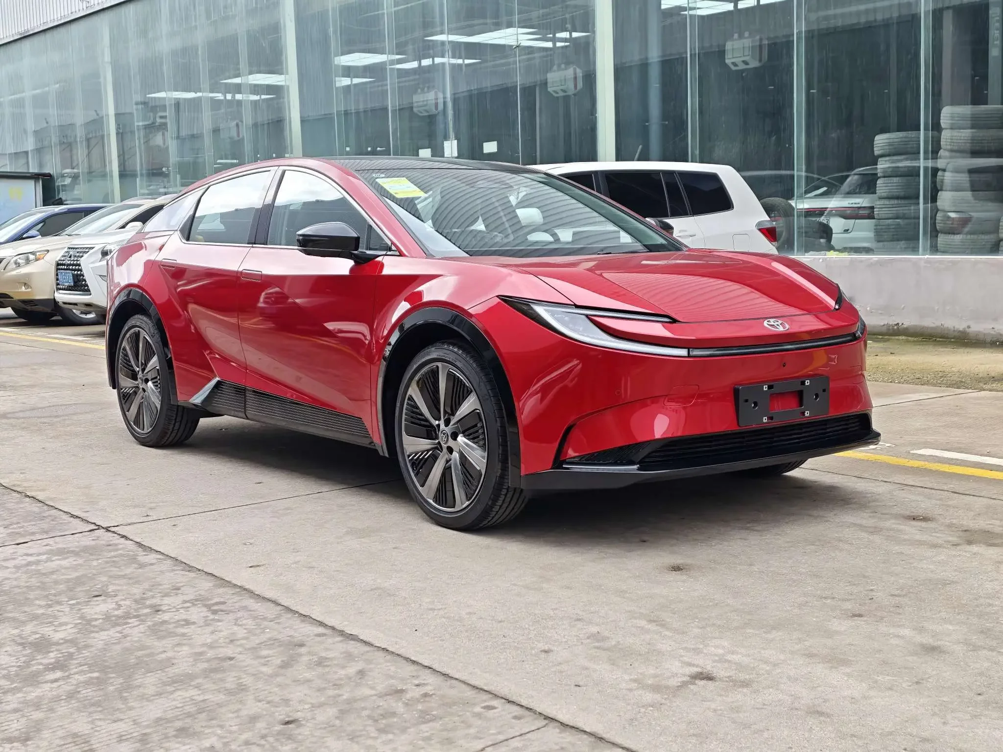 Toyota bZ5