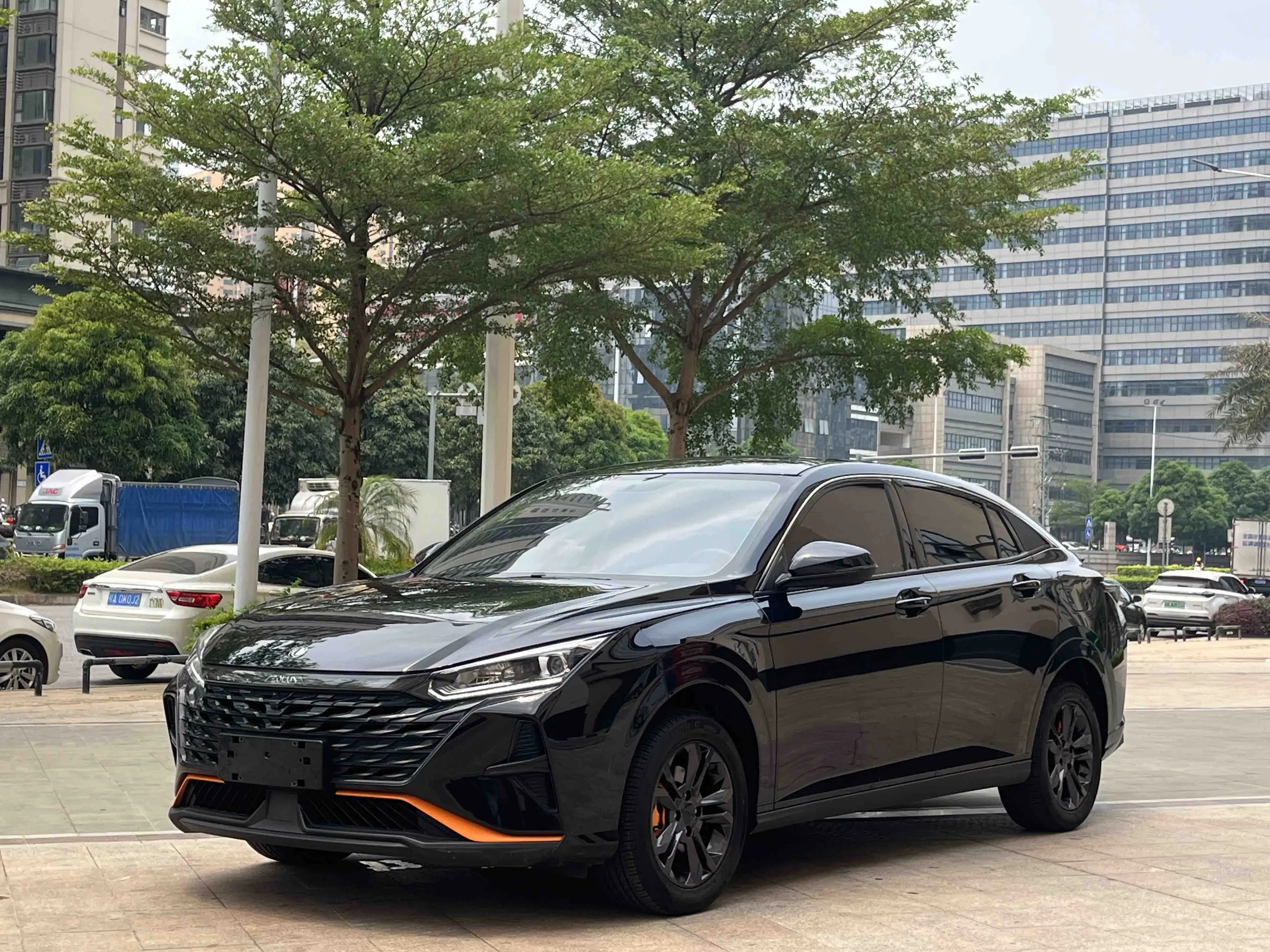Dongfeng Yixuan