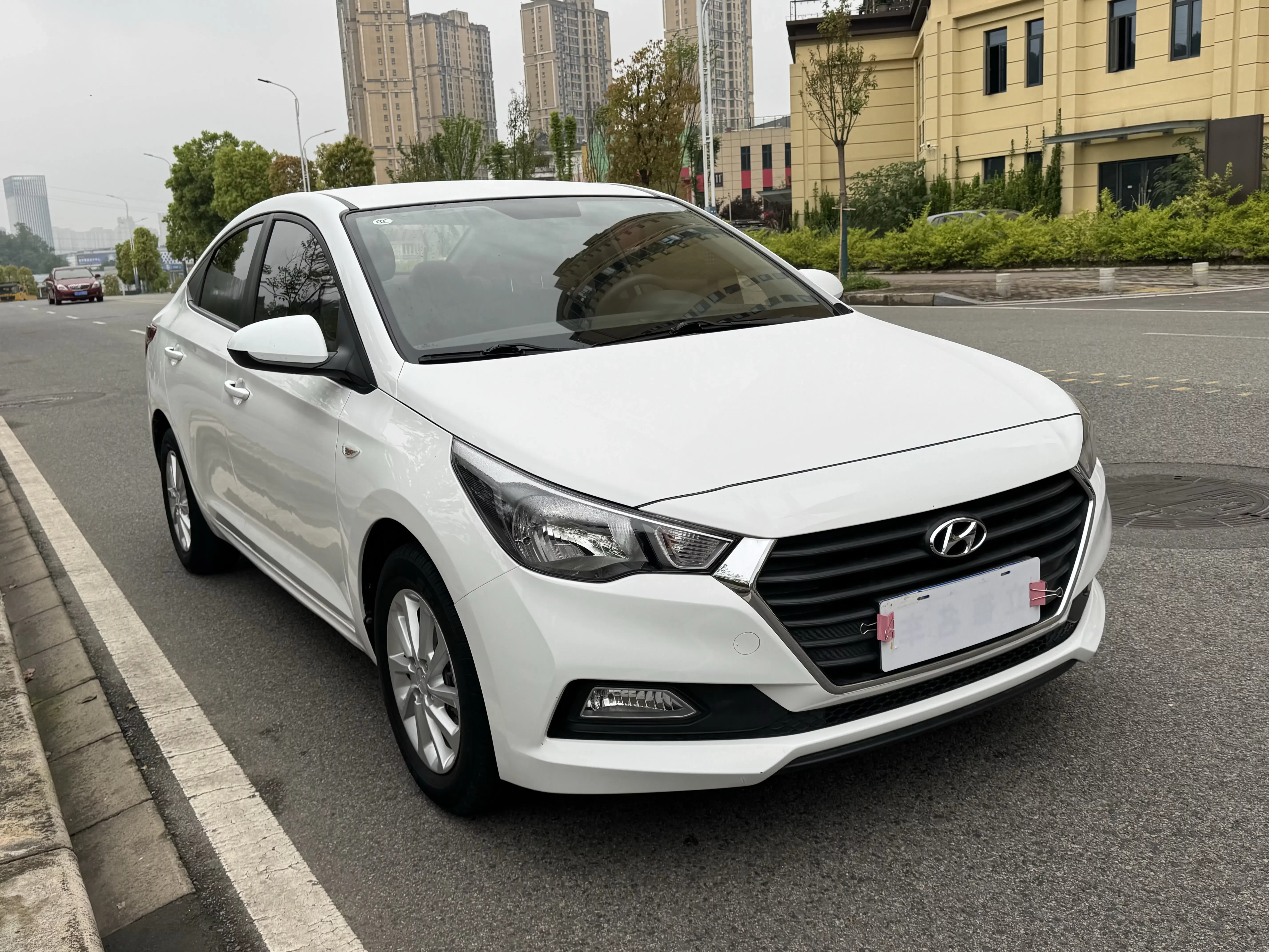 Hyundai Accept