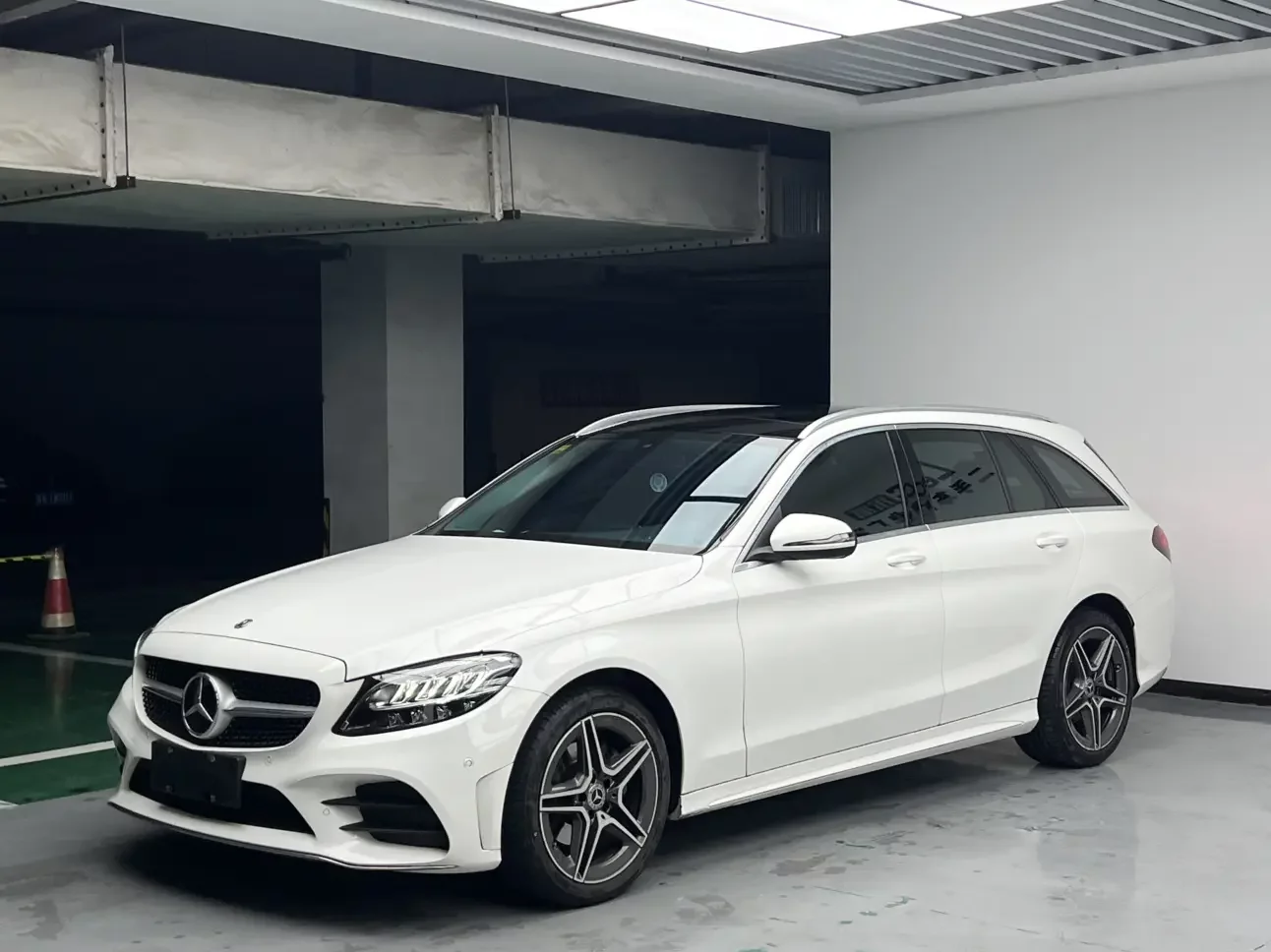 Mercedes-Benz C-Class  из Китая