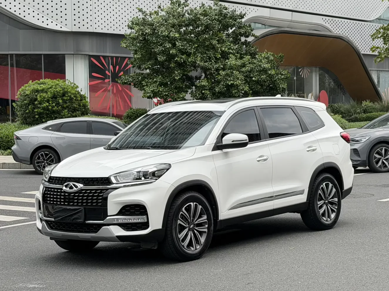 Chery Tiggo 8