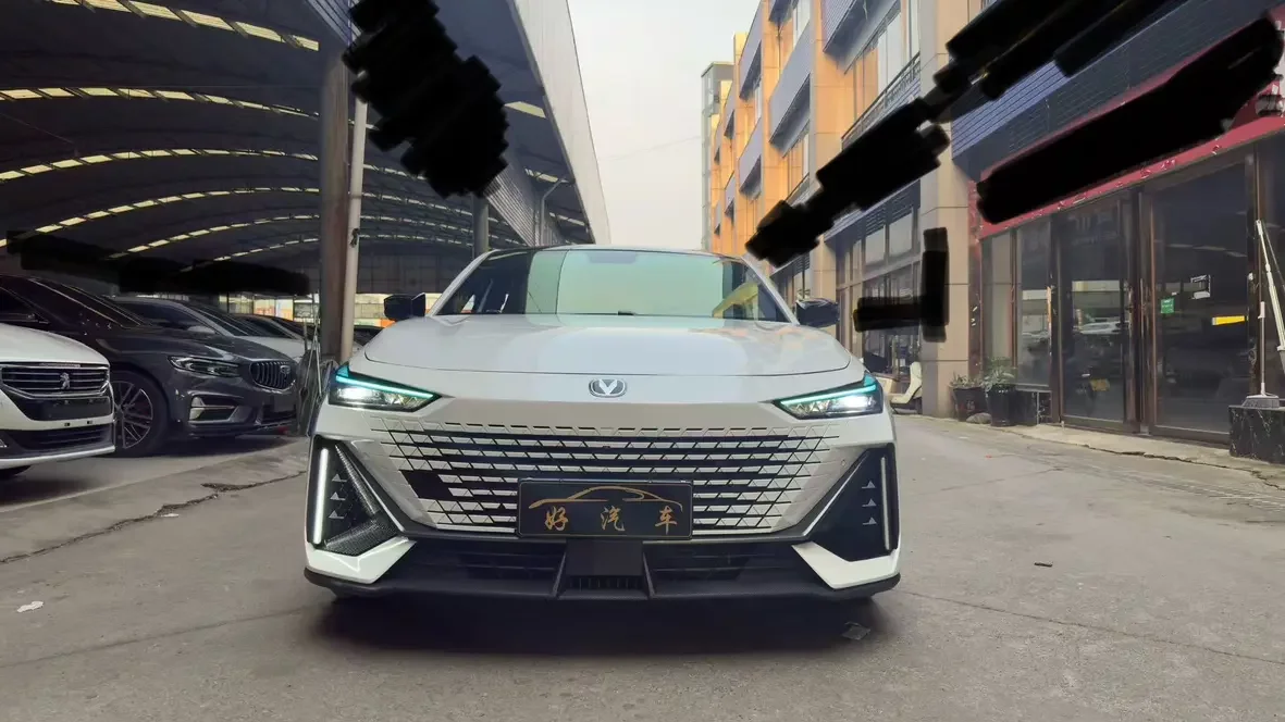 Changan UNI-V