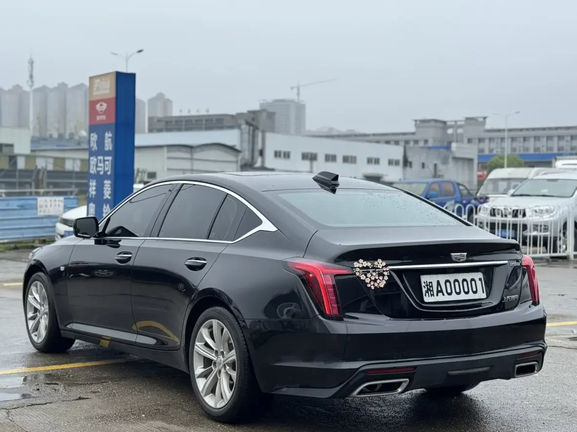 Cadillac CT5