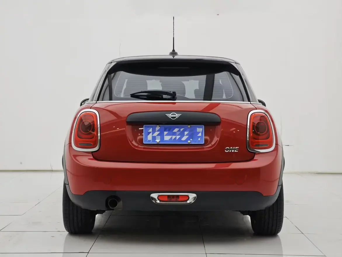 MINI 