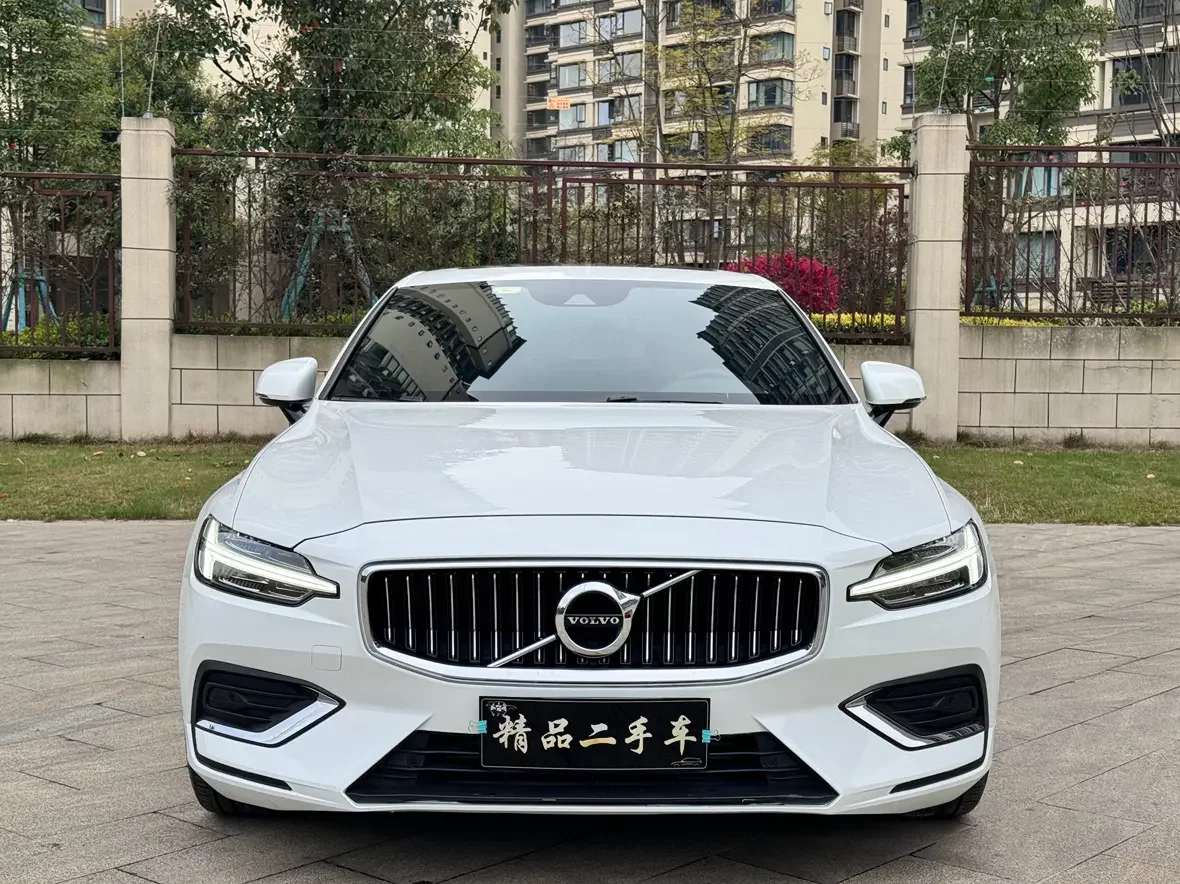 Volvo S60
