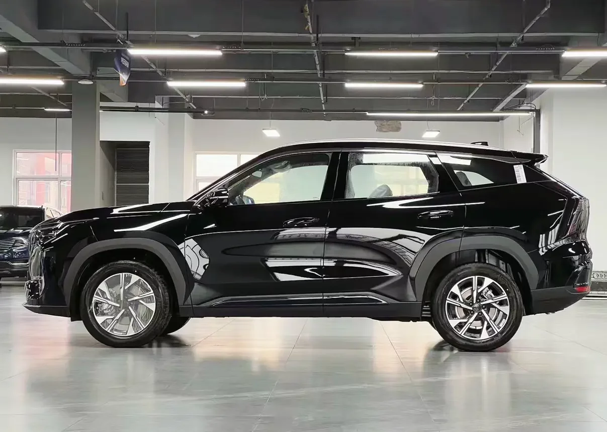 Geely Atlas L